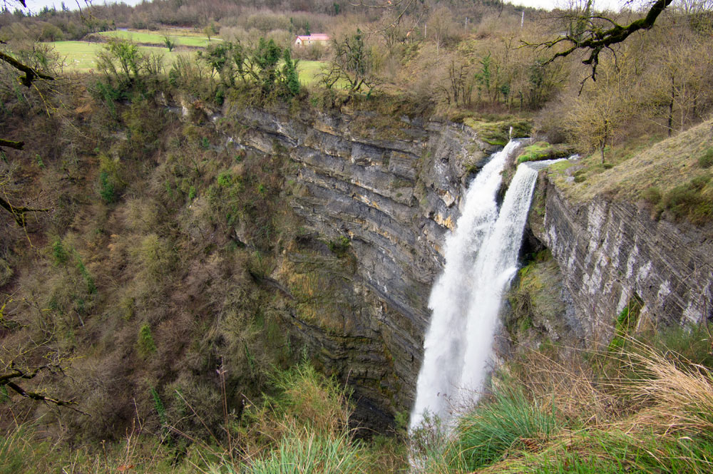 cascada de gujuli